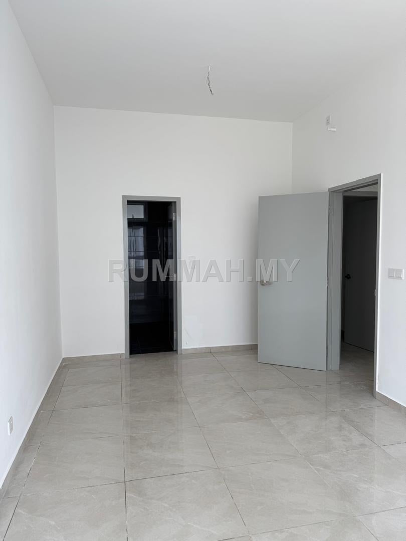 condo in Bayan Lepas, Penang — photo 5