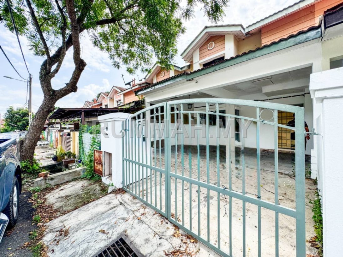 4-bedroom house in Sungai buloh, Selangor for sale - Paling Murah Rumah Teres Bandar Saujana Utama