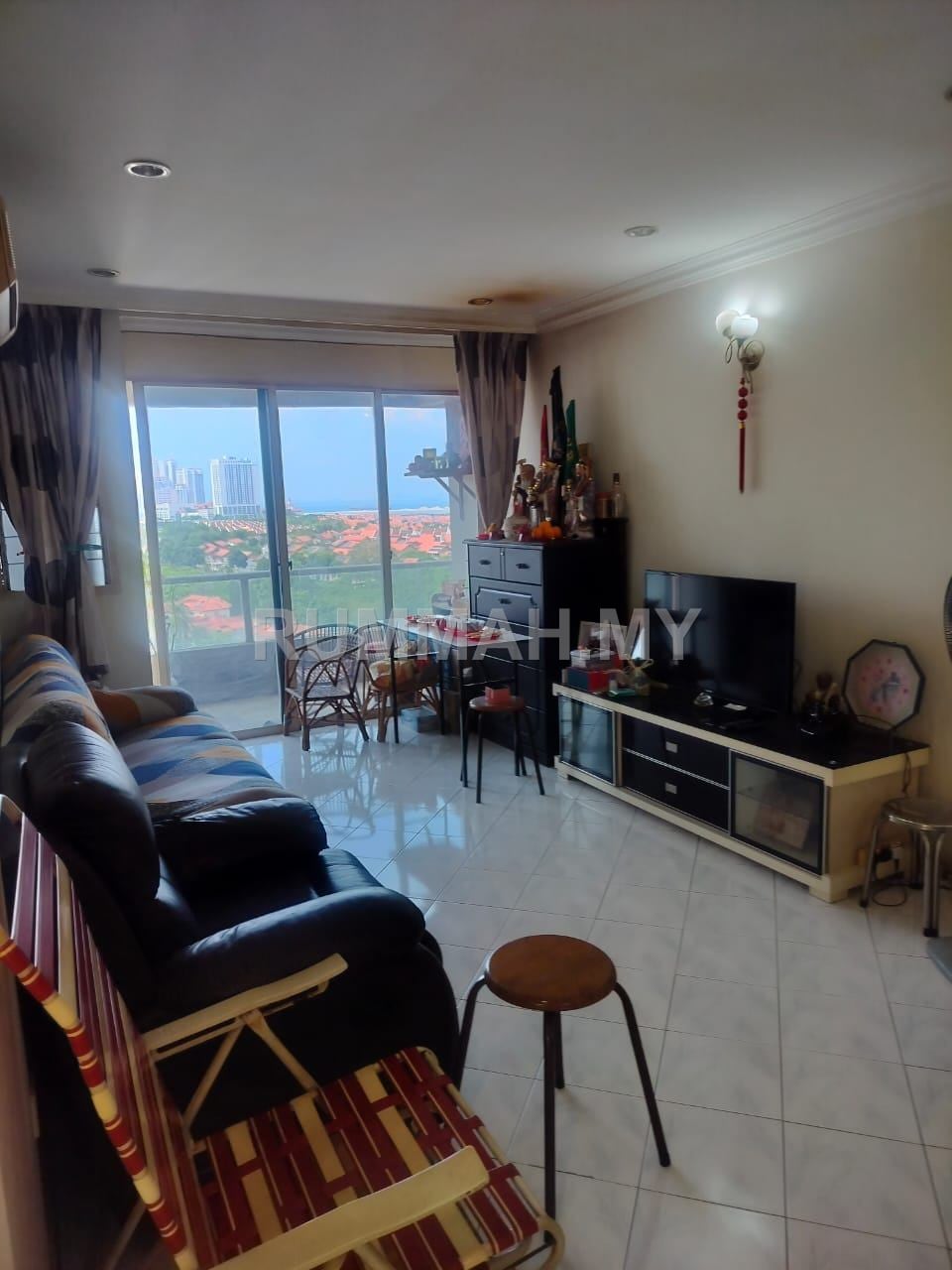 condo in Tanjung Tokong, Penang — photo 2