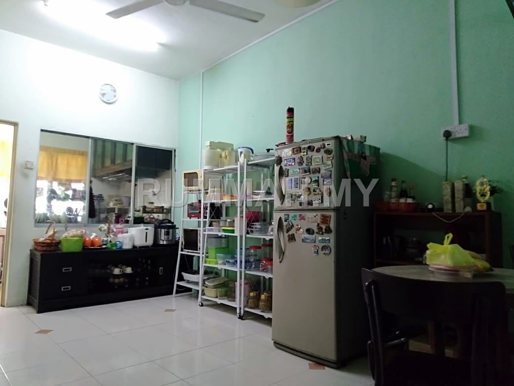 house in Ipoh, Perak — photo 7