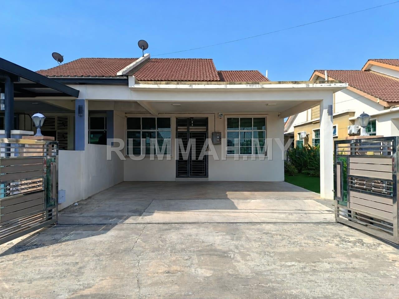 3-bedroom house in Sungai Petani, Kedah for sale - Semi-D for Sale @ Taman Lurik Indah, Sungai Petani | Freehold