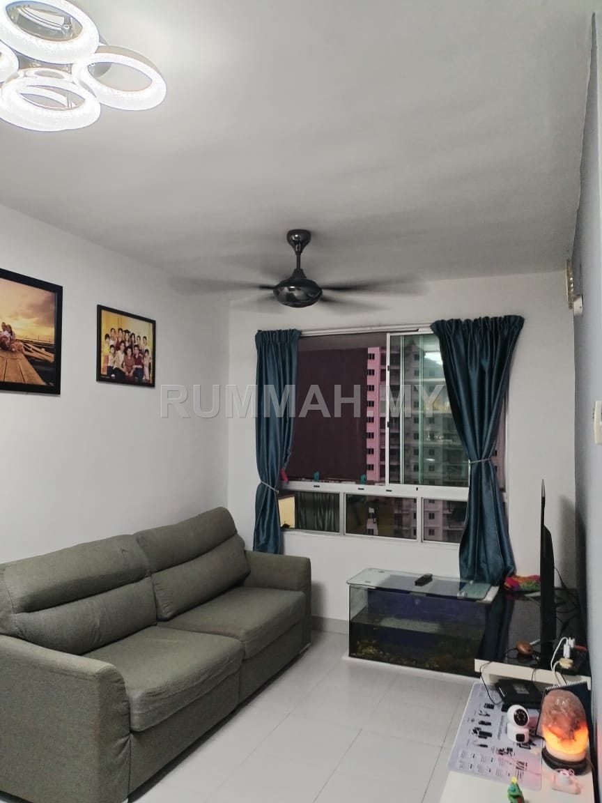 3-bedroom condo in Gelugor, Penang for sale - Centrio Avenue Apartment Corner  Middle Floor 700sf 1CP Gelugor
