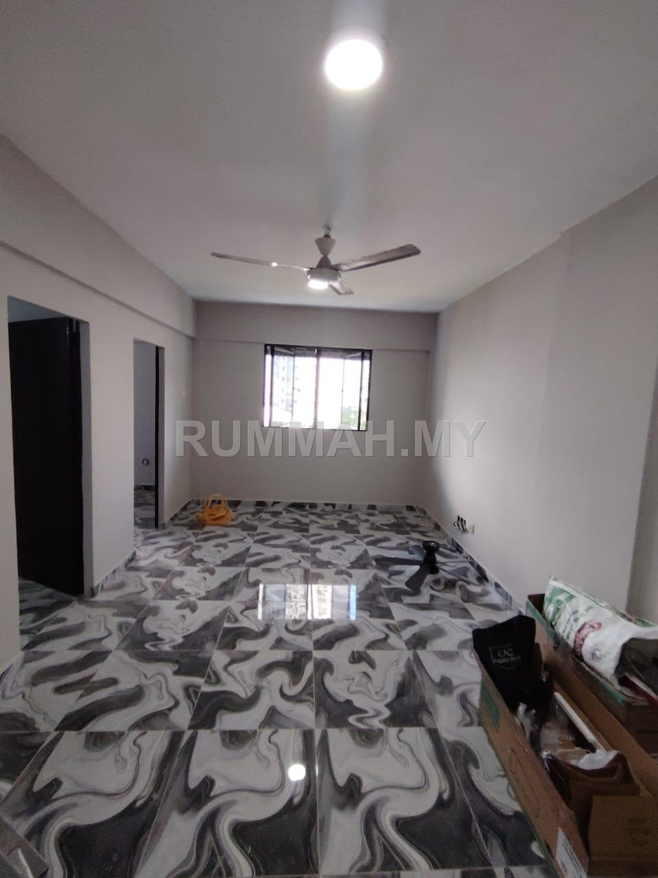 condo in Relau, Penang — photo 4