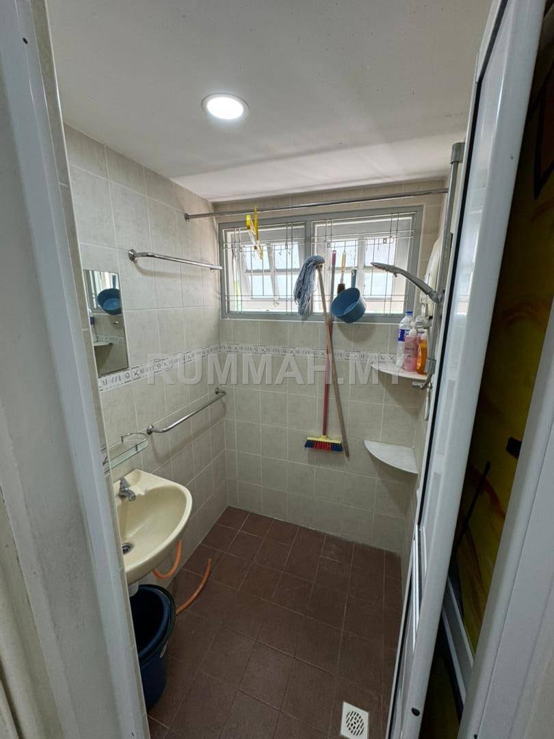 condo in Pulau Tikus, Penang — photo 6