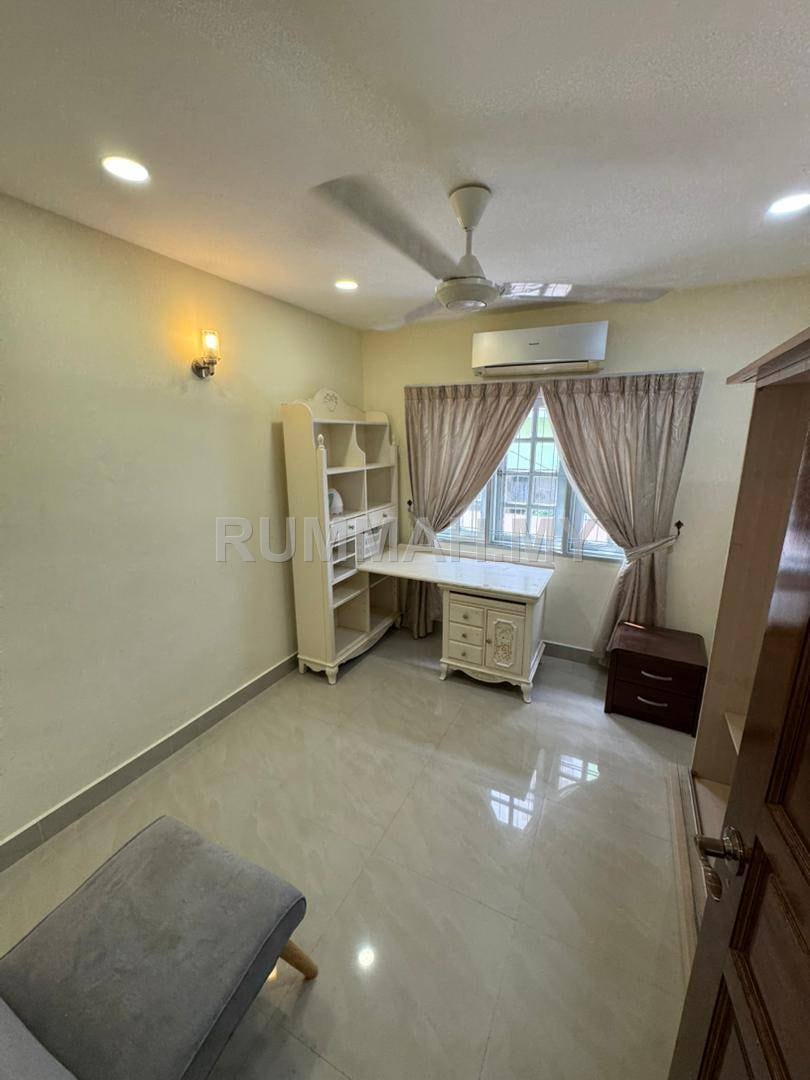condo in Pulau Tikus, Penang — photo 2