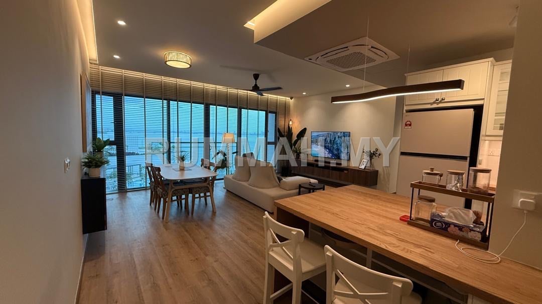 condo in Gelugor, Penang — photo 3