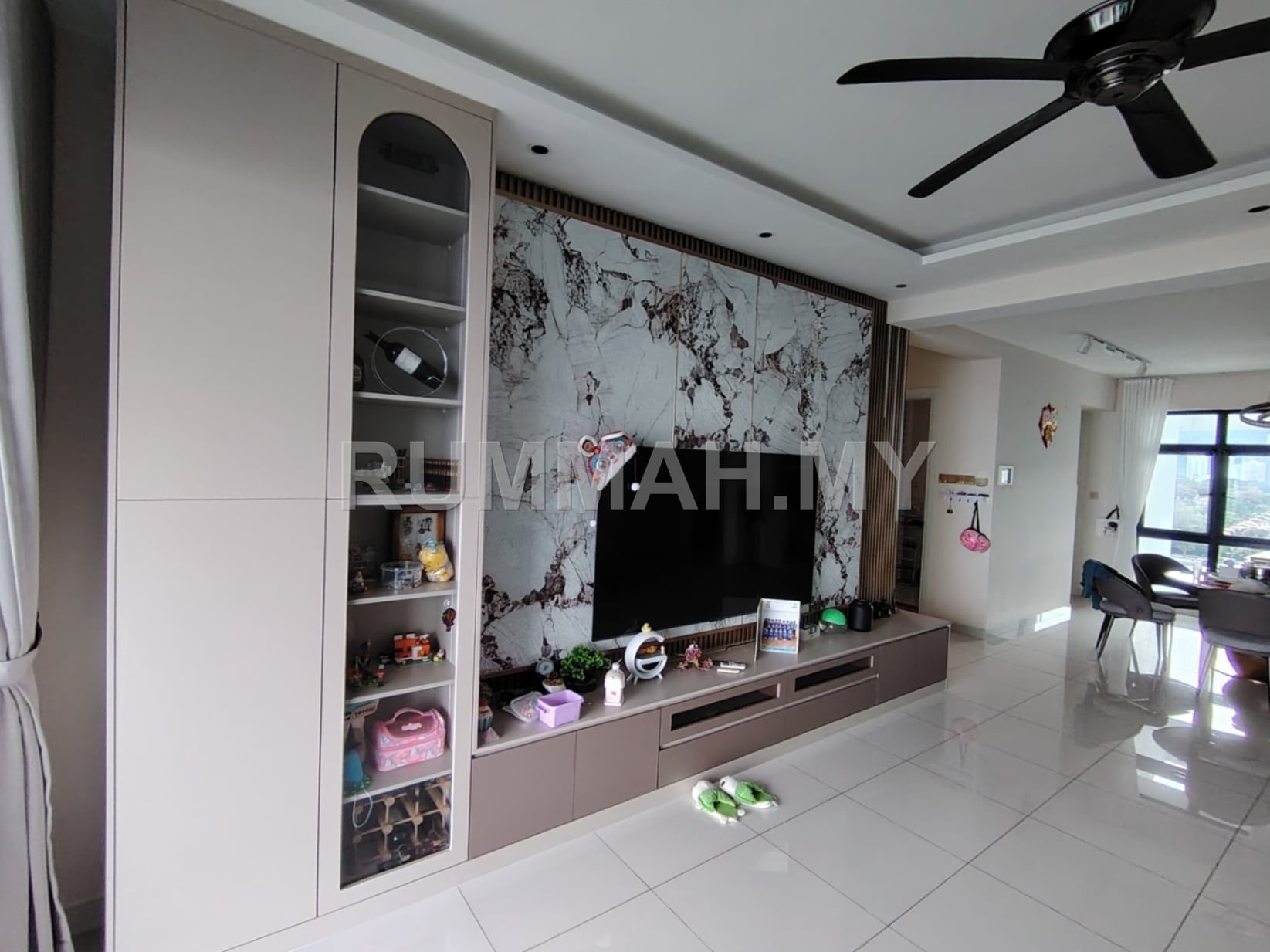 4-bedroom condo in Gelugor, Penang for sale - The Light Linear @ Gelugor , 1550sft , 3 CP