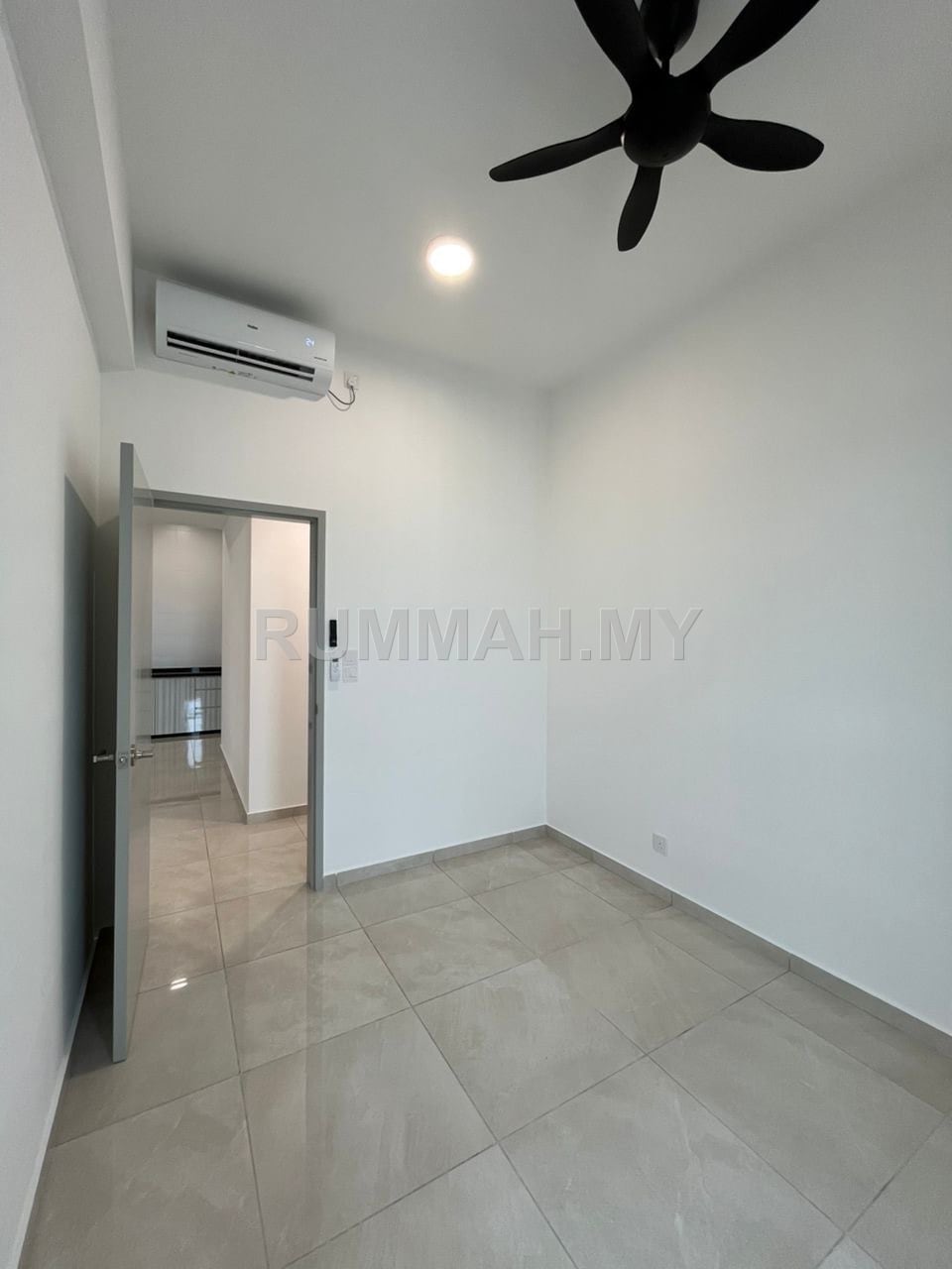 condo in Bayan Lepas, Penang — photo 6