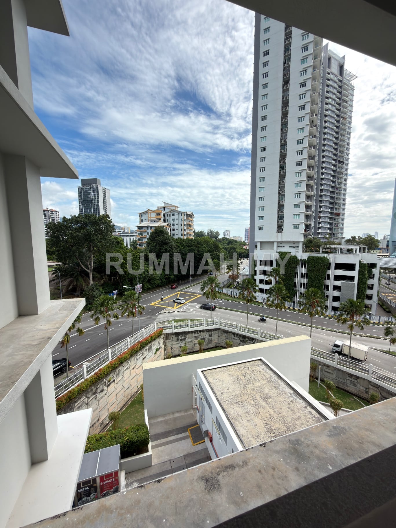 condo in Gelugor, Penang — photo 5