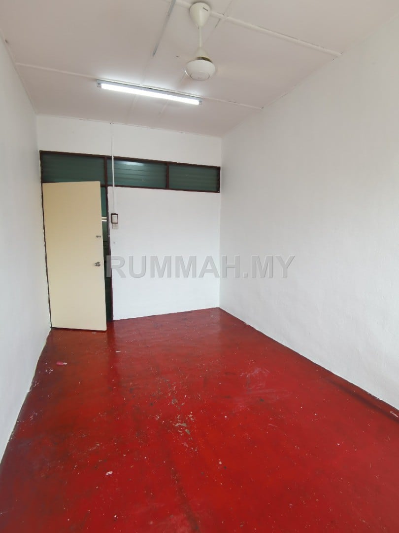 house in Sungai Dua Island, Penang — photo 2