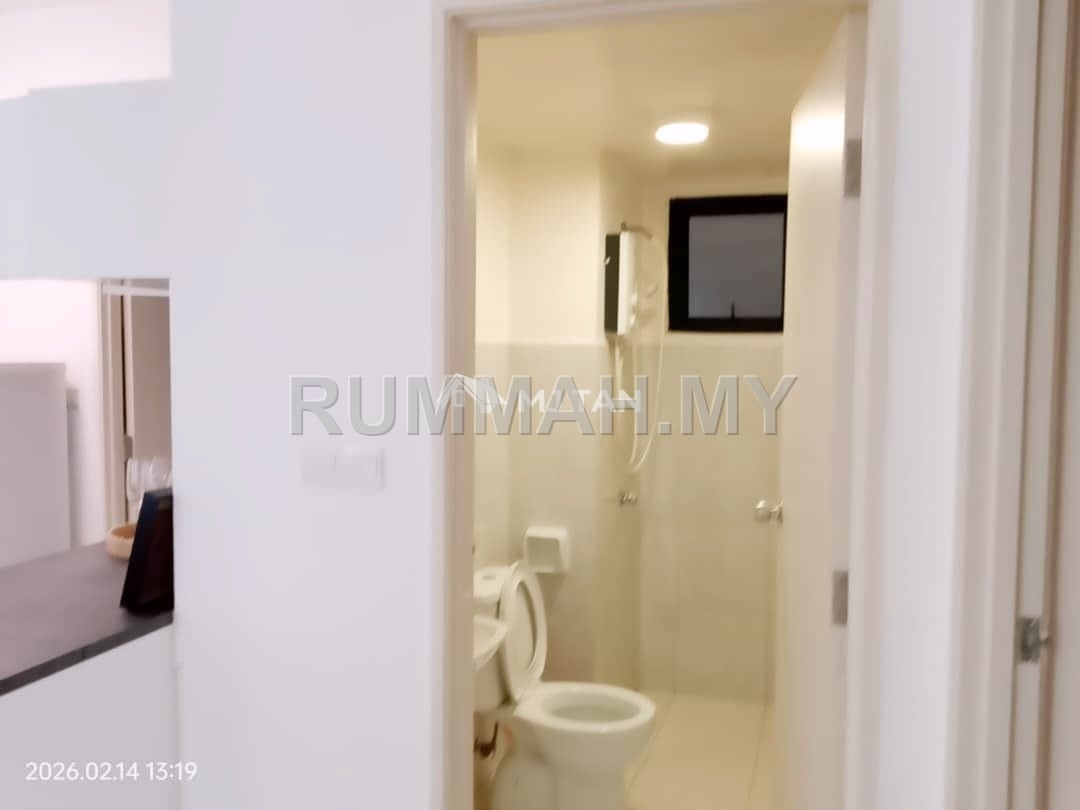 condo in Tanjung Tokong, Penang — photo 6