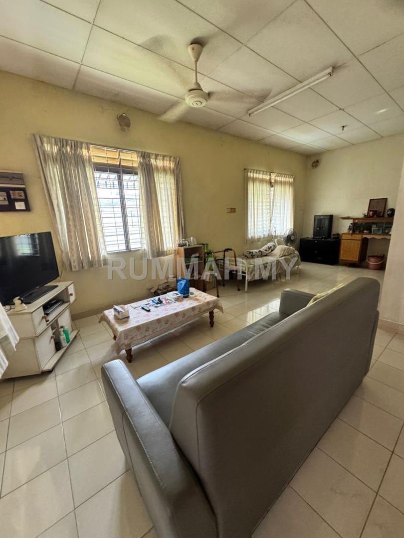 3-bedroom house in Jelutong, Penang for sale - Double Storey Terrace@ Lorong Delima, Original