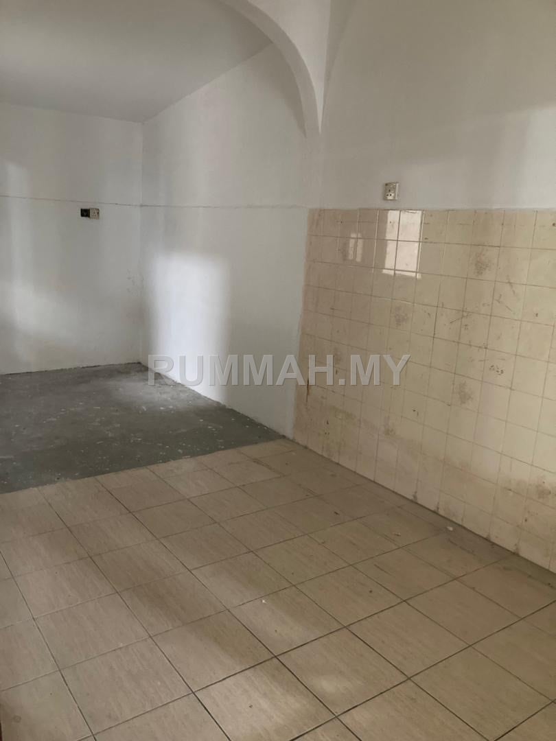 house in Sungai Nibong, Penang — photo 3