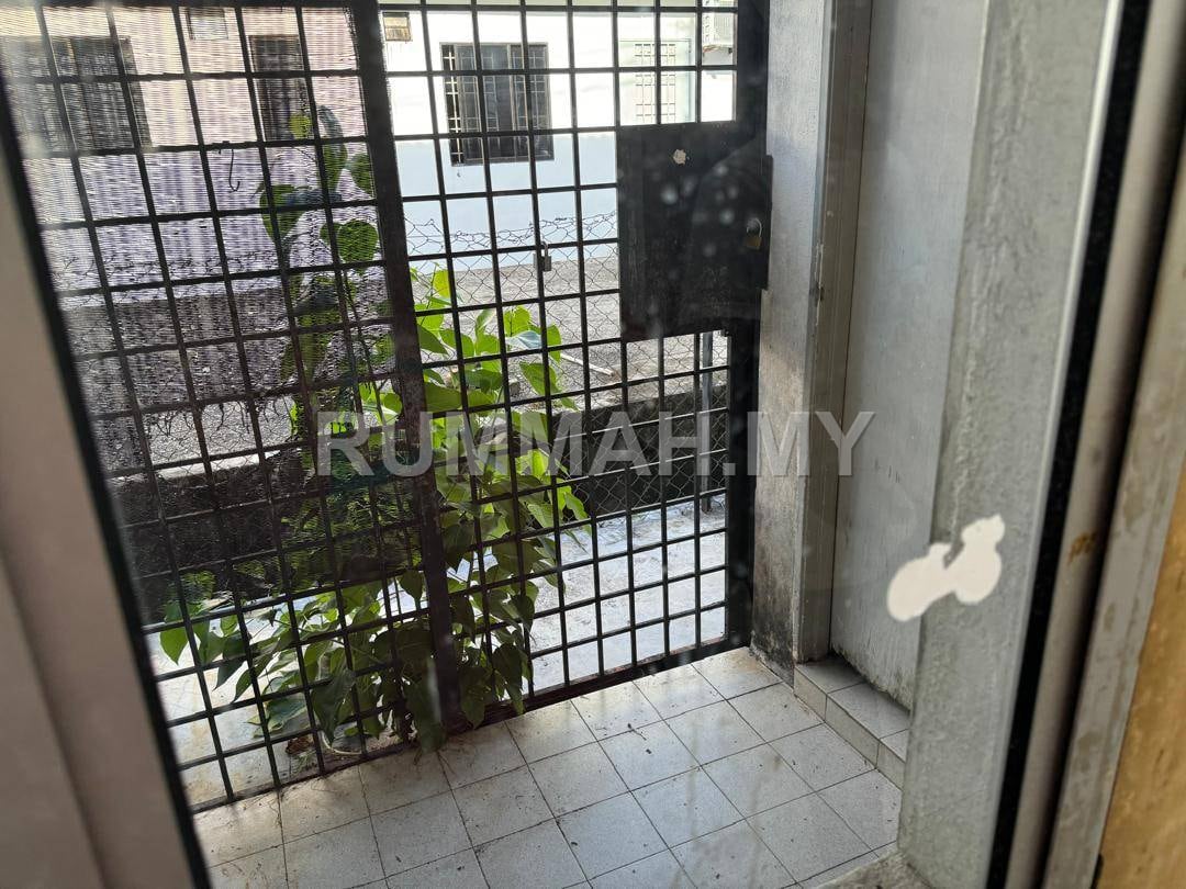 house in Teluk Air Tawar, Penang — photo 4