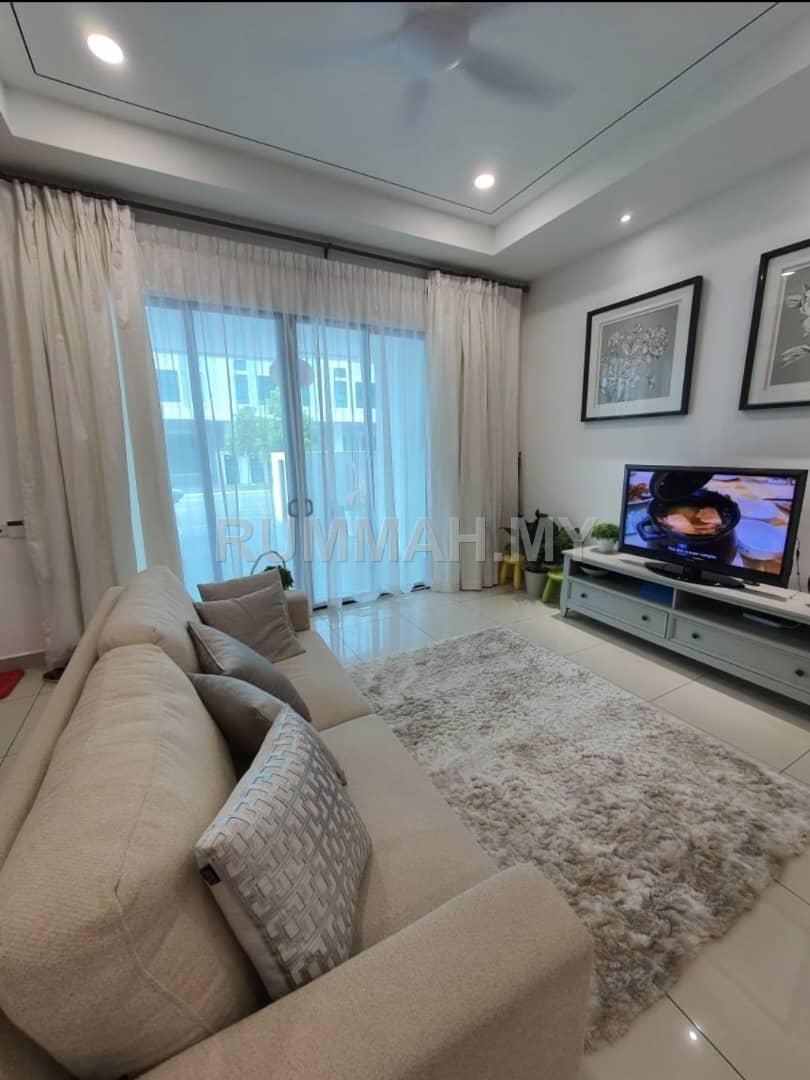 4-bedroom house in Batu Kawan, Penang for rent - Ashton Eco Horizon Ecoworld Batu Kawan Terrace Furnish Reno