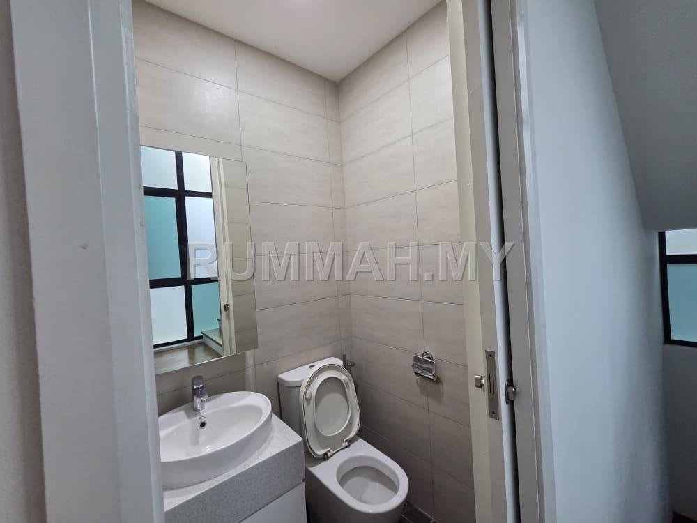 land in Gelugor, Penang — photo 5