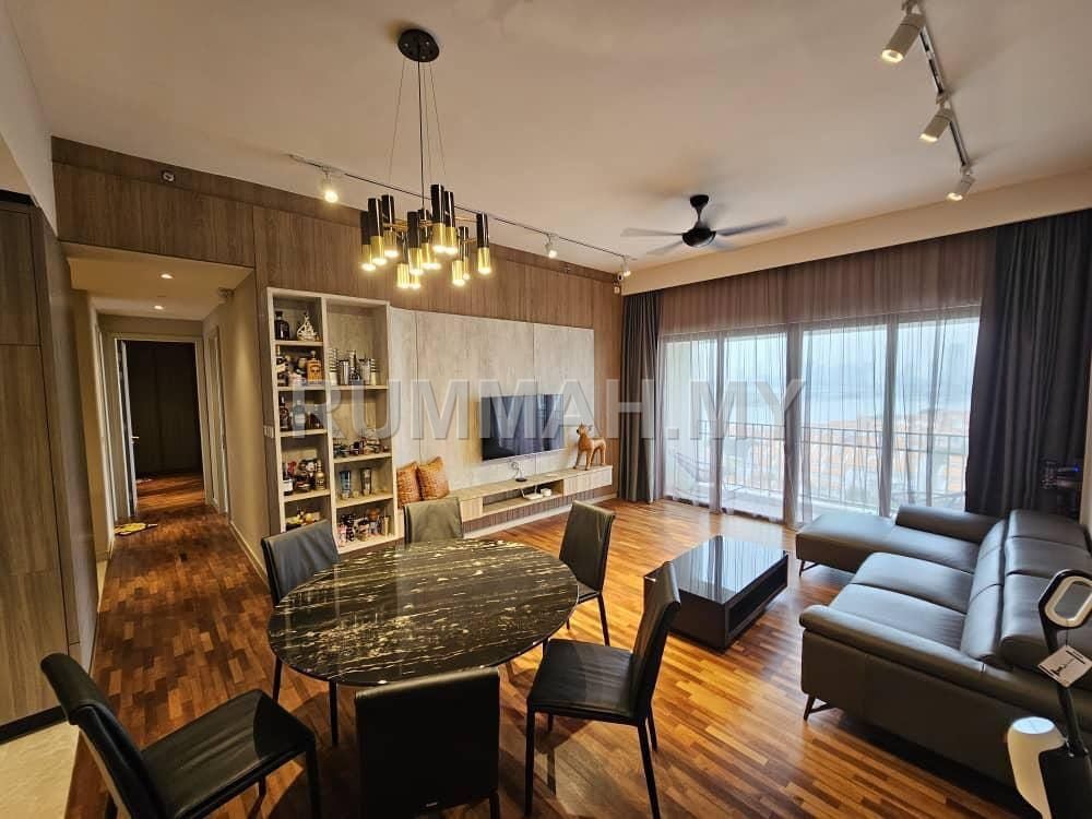 2-bedroom condo in Tanjung Tokong, Penang for rent - Straits Residence, Tanjung Tokong | Seaview