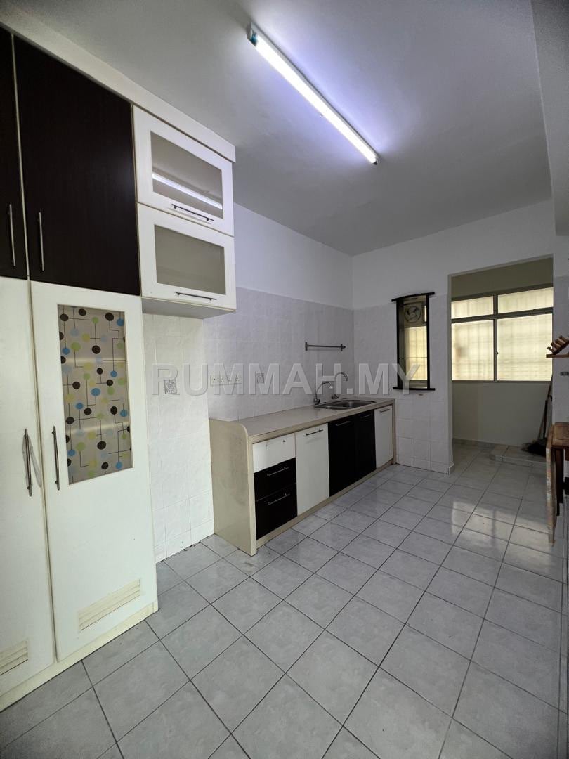 condo in Sungai Ara, Penang — photo 6