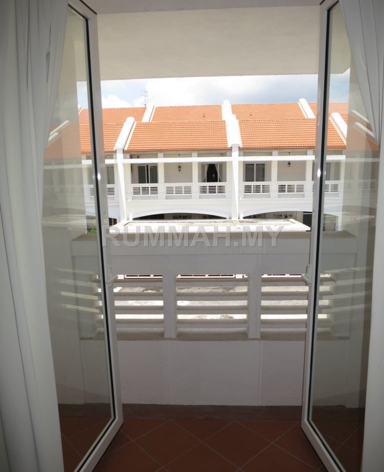 5-bedroom house in Tanjung Tokong, Penang for rent - E & O Denai Pinang, Tanjung Tokong | Partial Furnished