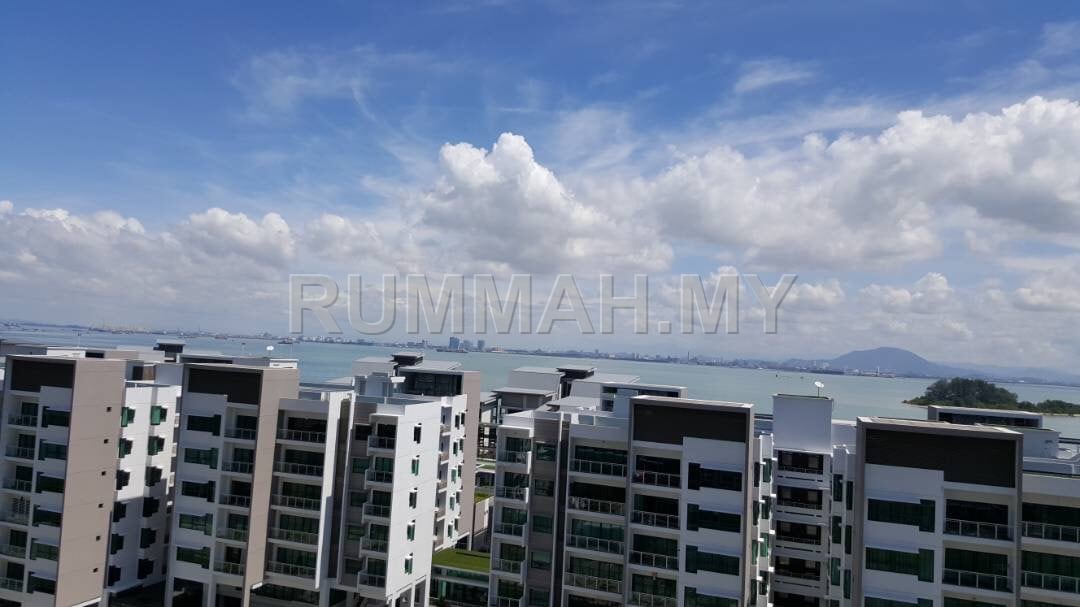 3-bedroom condo in Gelugor, Penang for sale - 🏡 FOR SALE | The Light Linear @ The Light Waterfront, Penang 
