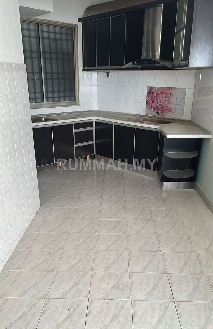 condo in Jelutong, Penang — photo 2