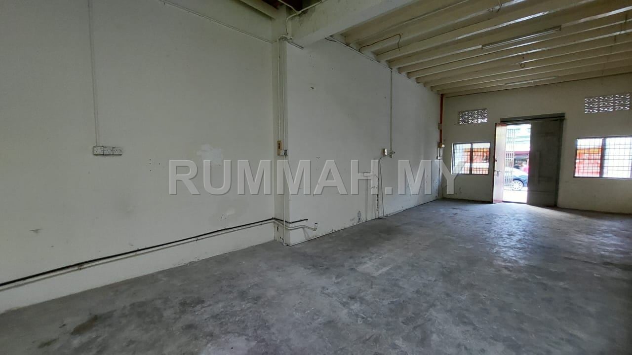 2-bedroom commercial in George Town, Penang for sale - Heritage Commercial Shop House 2.5 Storey Corner Georgetown 