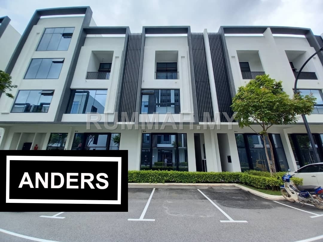 3-bedroom commercial in Batu Kawan, Penang for rent - Vervea Commercial Shop Office En Bloc 3 Storey Batu Kawan Rent