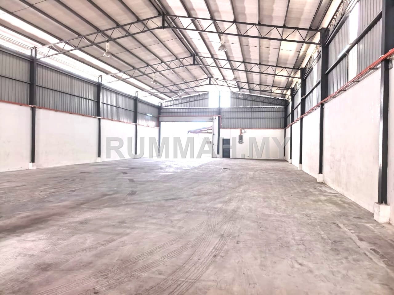industrial in Batu Maung, Penang for rent - Warehouse for Rent – Jalan Batu Maung (Main Road)