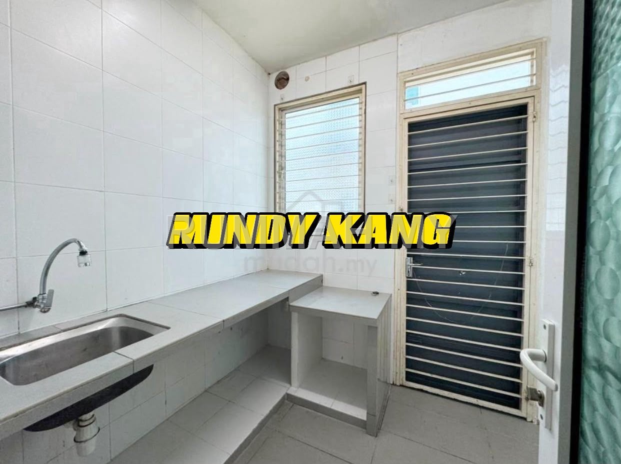 house in Sungai Ara, Penang — photo 3