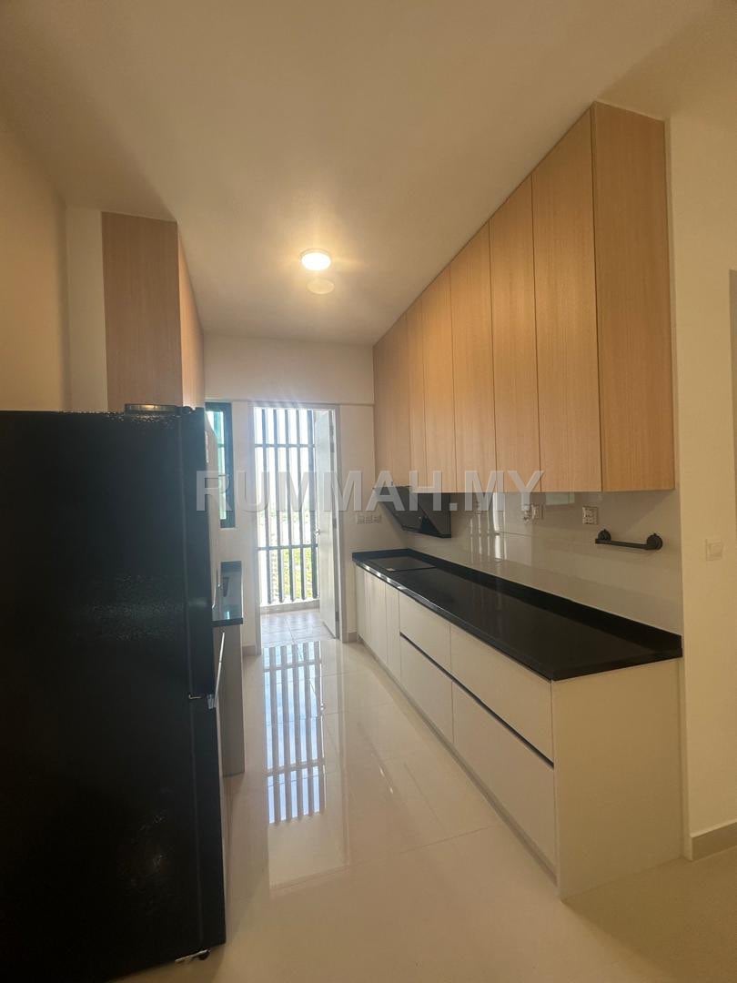 2-bedroom condo in Gelugor, Penang for rent - The Light Mezzo | Fully Renovated