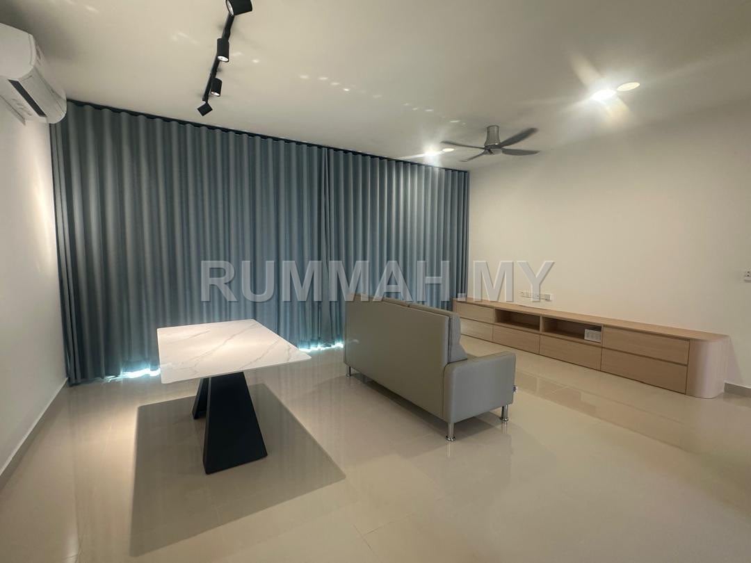 condo in Gelugor, Penang — photo 4