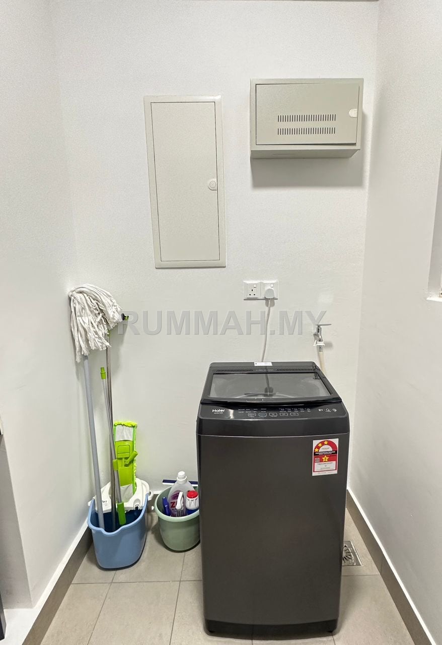 condo in Jelutong, Penang — photo 6