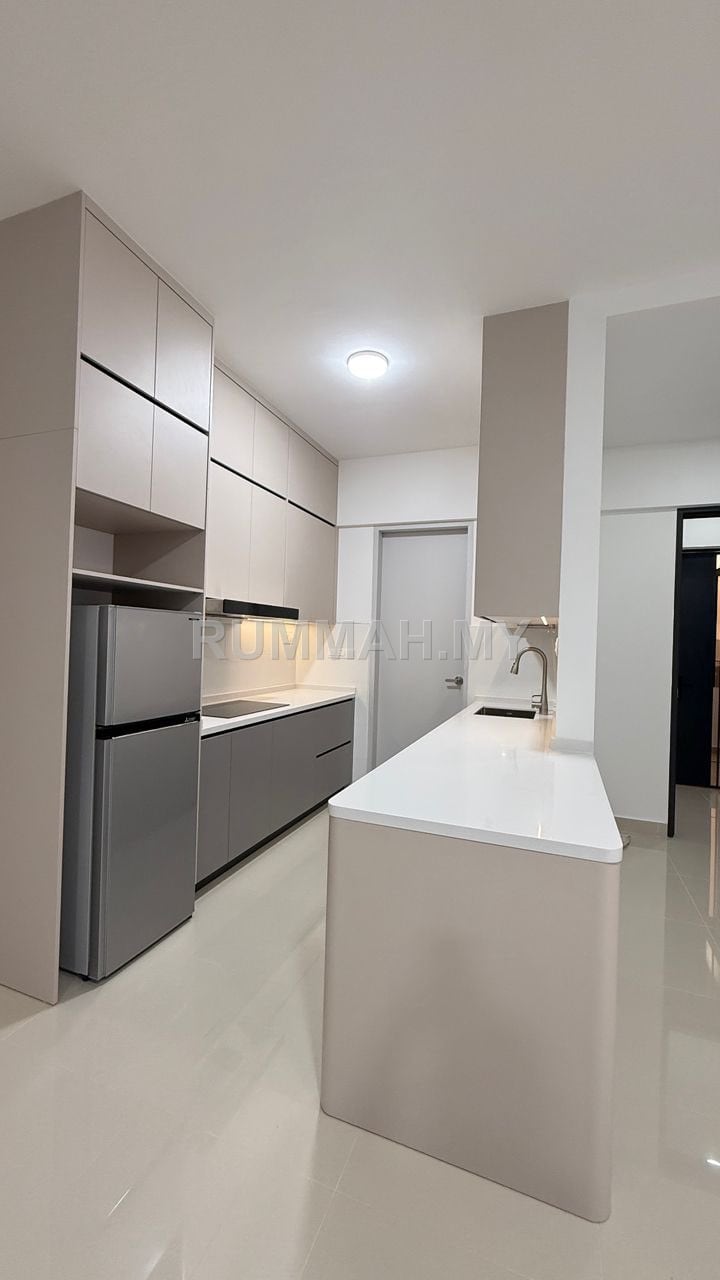 2-bedroom condo in Gelugor, Penang for rent - The Light, Mezzo | Renovated