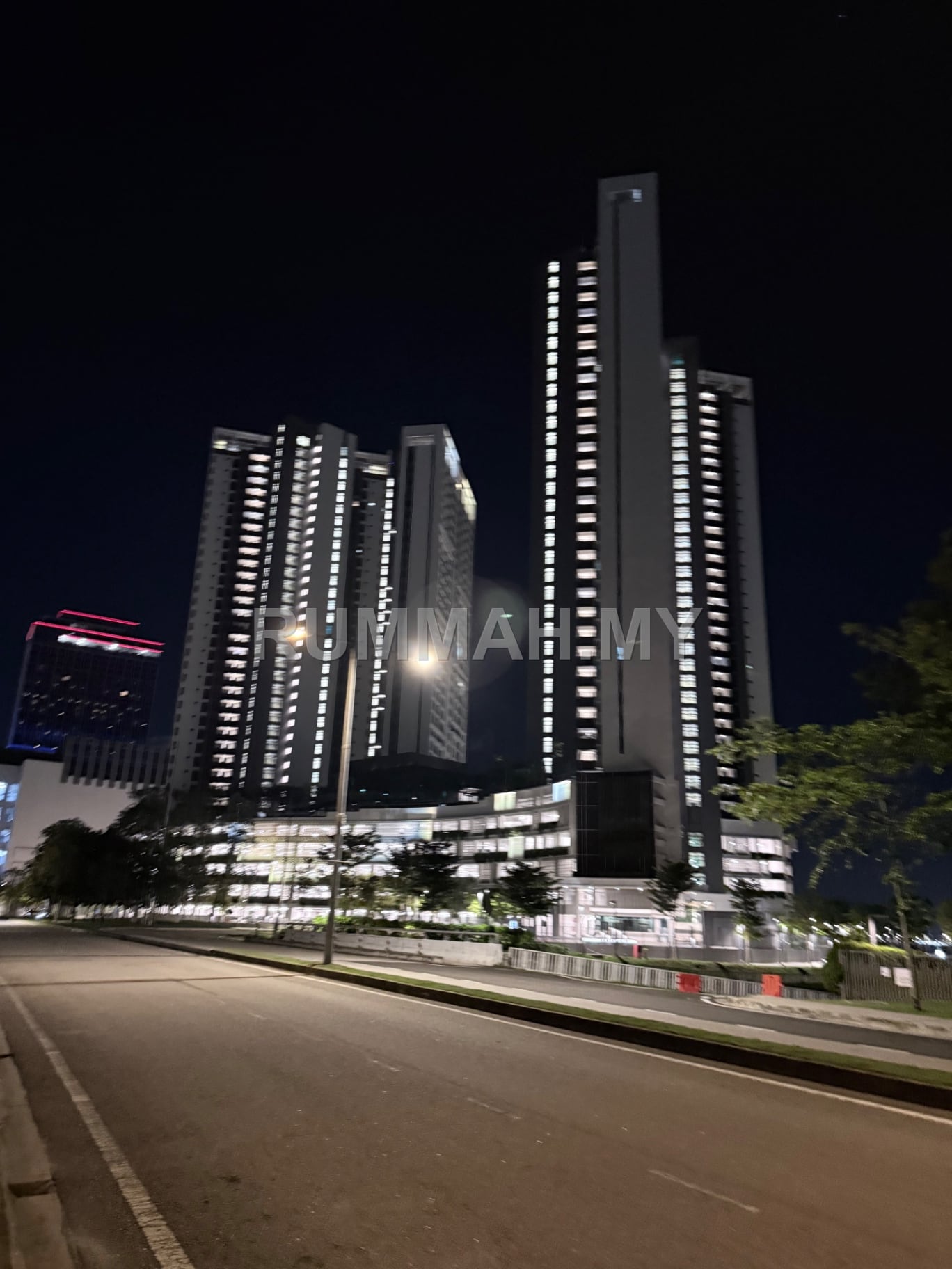 condo in Gelugor, Penang — photo 4