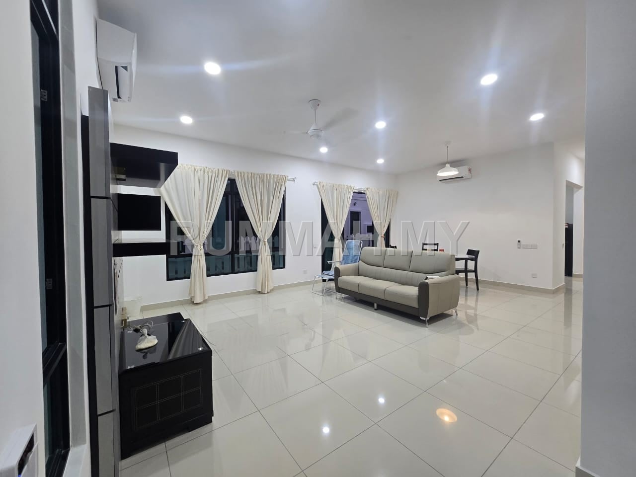5-bedroom house in Batu Kawan, Penang for rent - Beldon Semi D 5 Rooms Ecoworld Eco Horizon Landed House Batu Kawan 