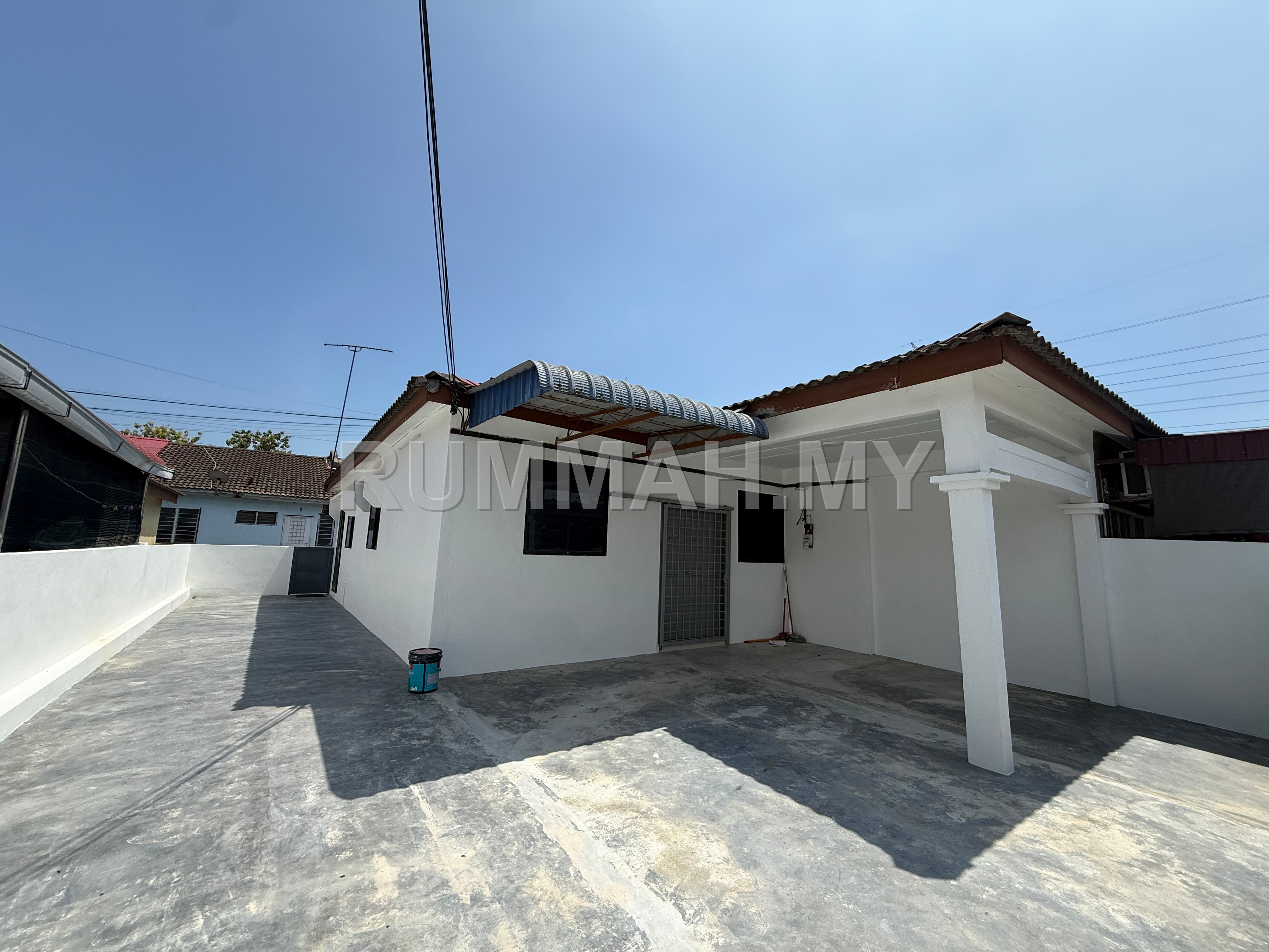 Taman Merak 1-Storey Semi-D 1650sf Fully Renovated Simpang Ampat