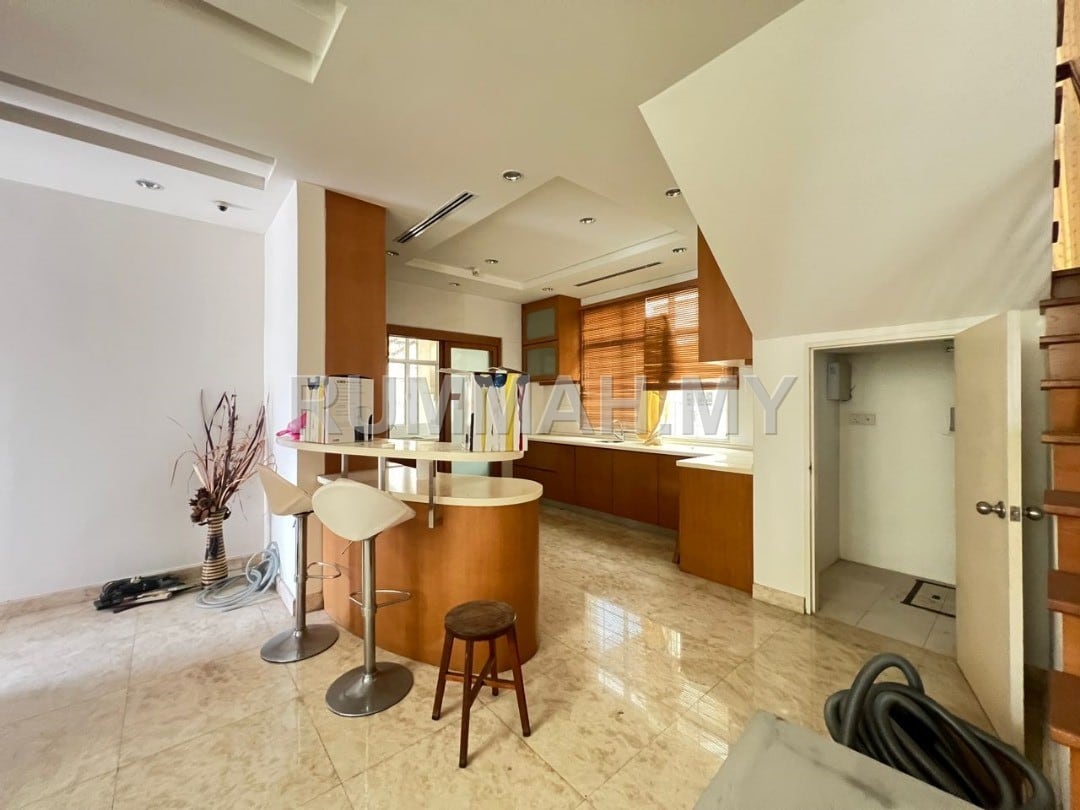house in Gelugor, Penang — photo 5