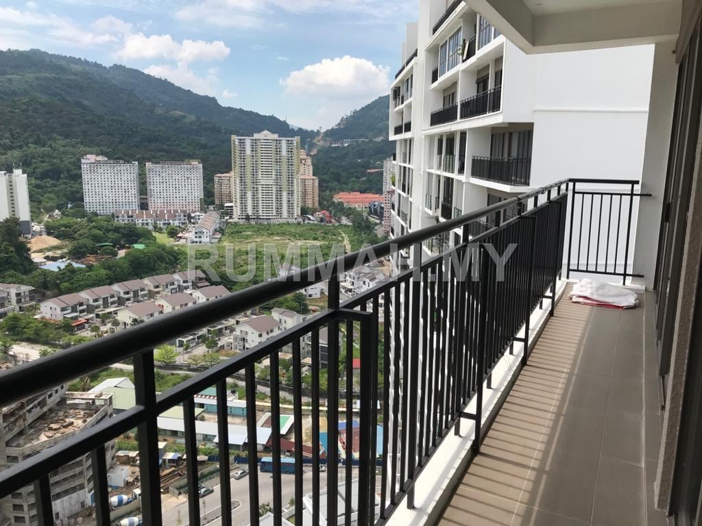 condo in Sungai Ara, Penang — photo 4