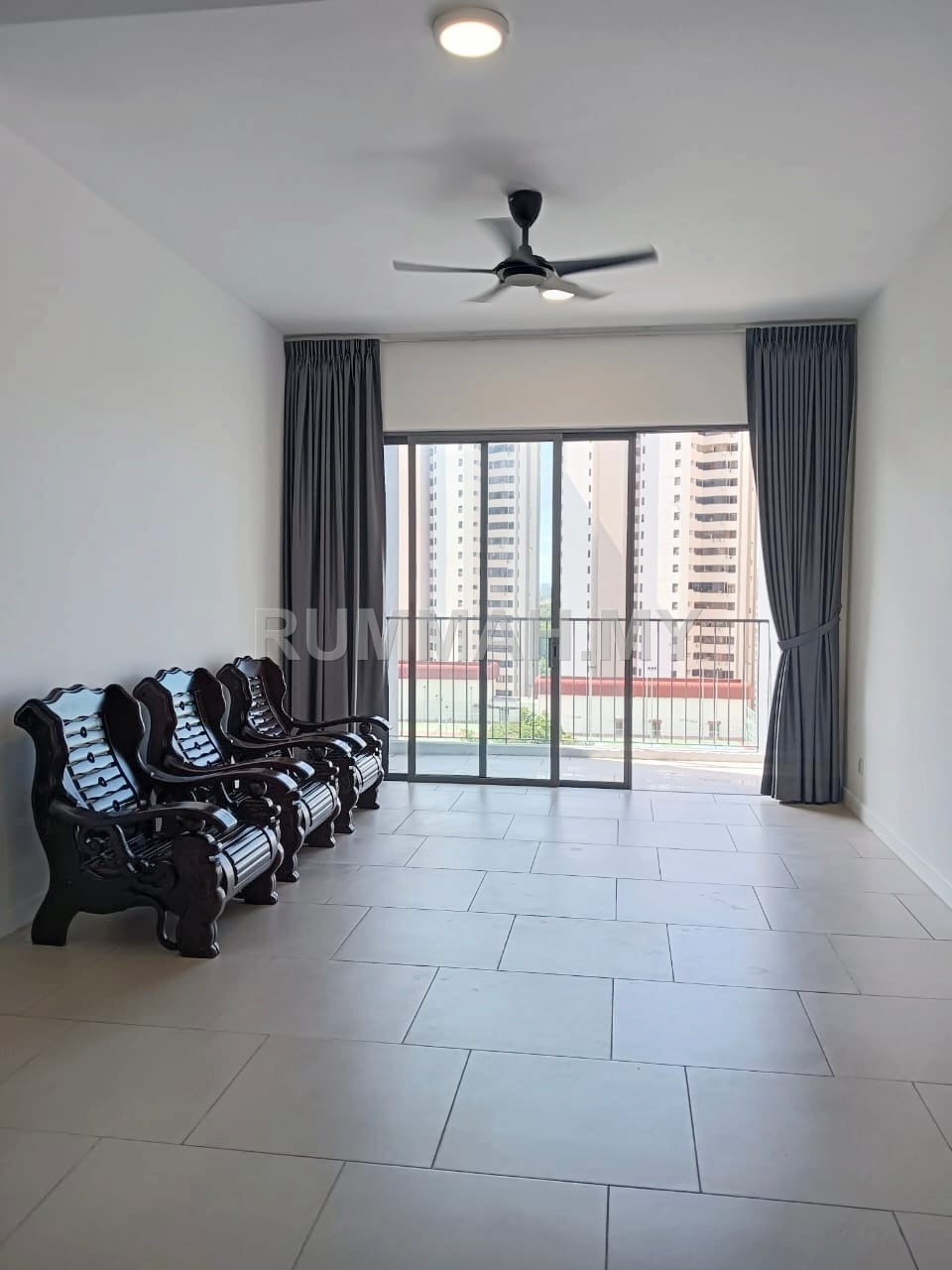 3-bedroom condo in Gelugor, Penang for rent - Triuni Residence Gelugor | Partially Furnished