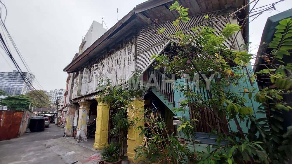 house in George Town, Penang — photo 2