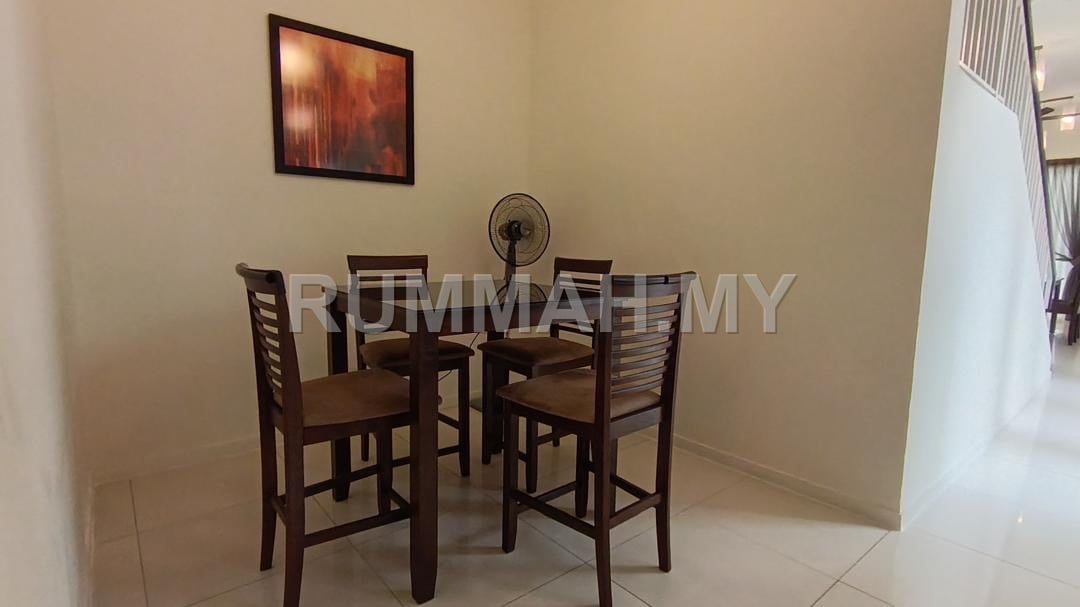 house in Tanjung Tokong, Penang — photo 2