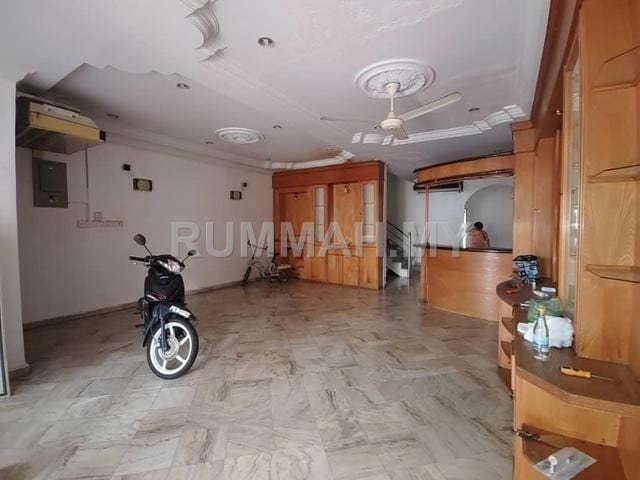 house in Sungai Nibong, Penang — photo 2