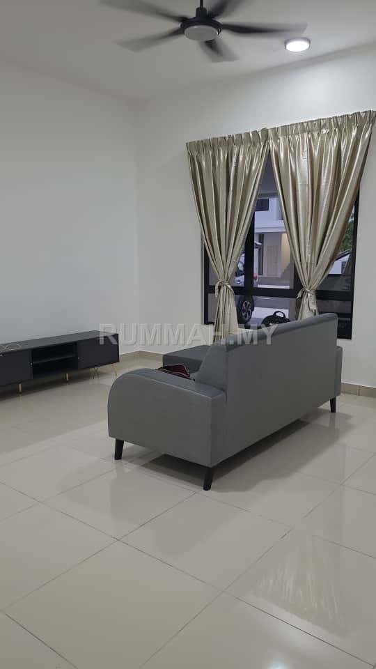 3-bedroom house in Batu Kawan, Penang for rent - Ecoworld Cohome Camdon Ground Floor Furnish Batu Kawan