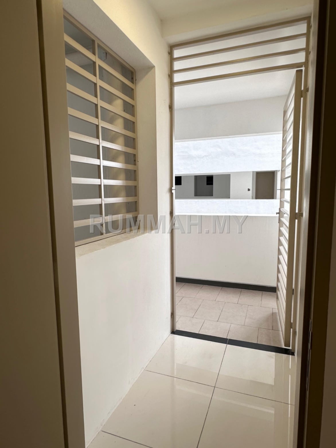 3-bedroom condo in Batu Kawan, Penang for rent - Vivo Executives apartment batu kawan 830sf fully furnished