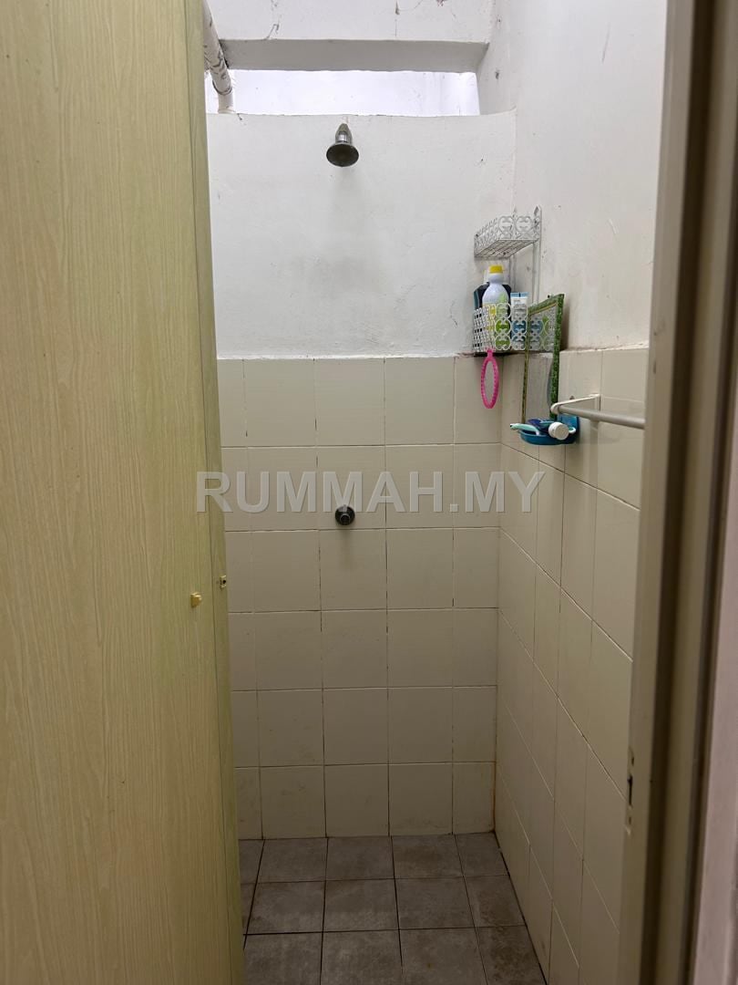 condo in Air Itam, Penang — photo 2