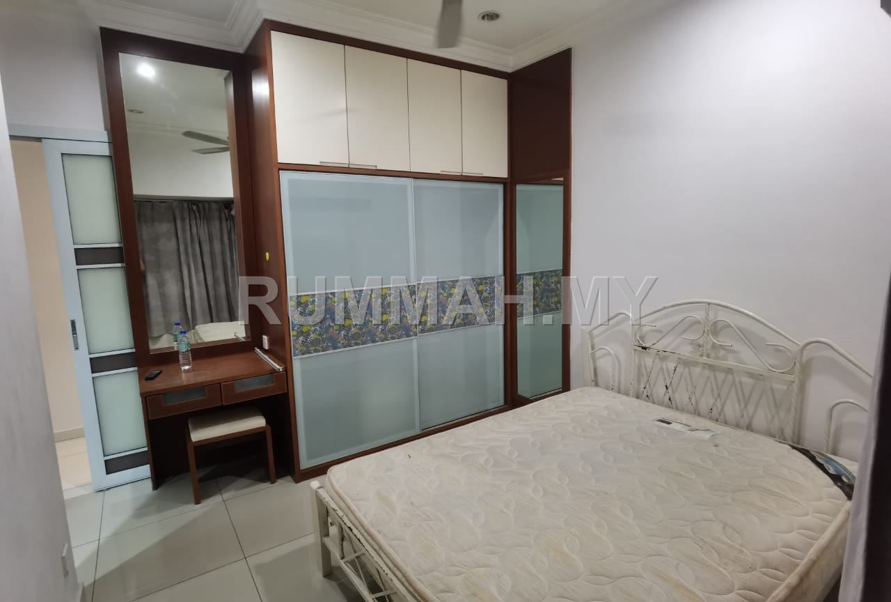 condo in Gelugor, Penang — photo 3