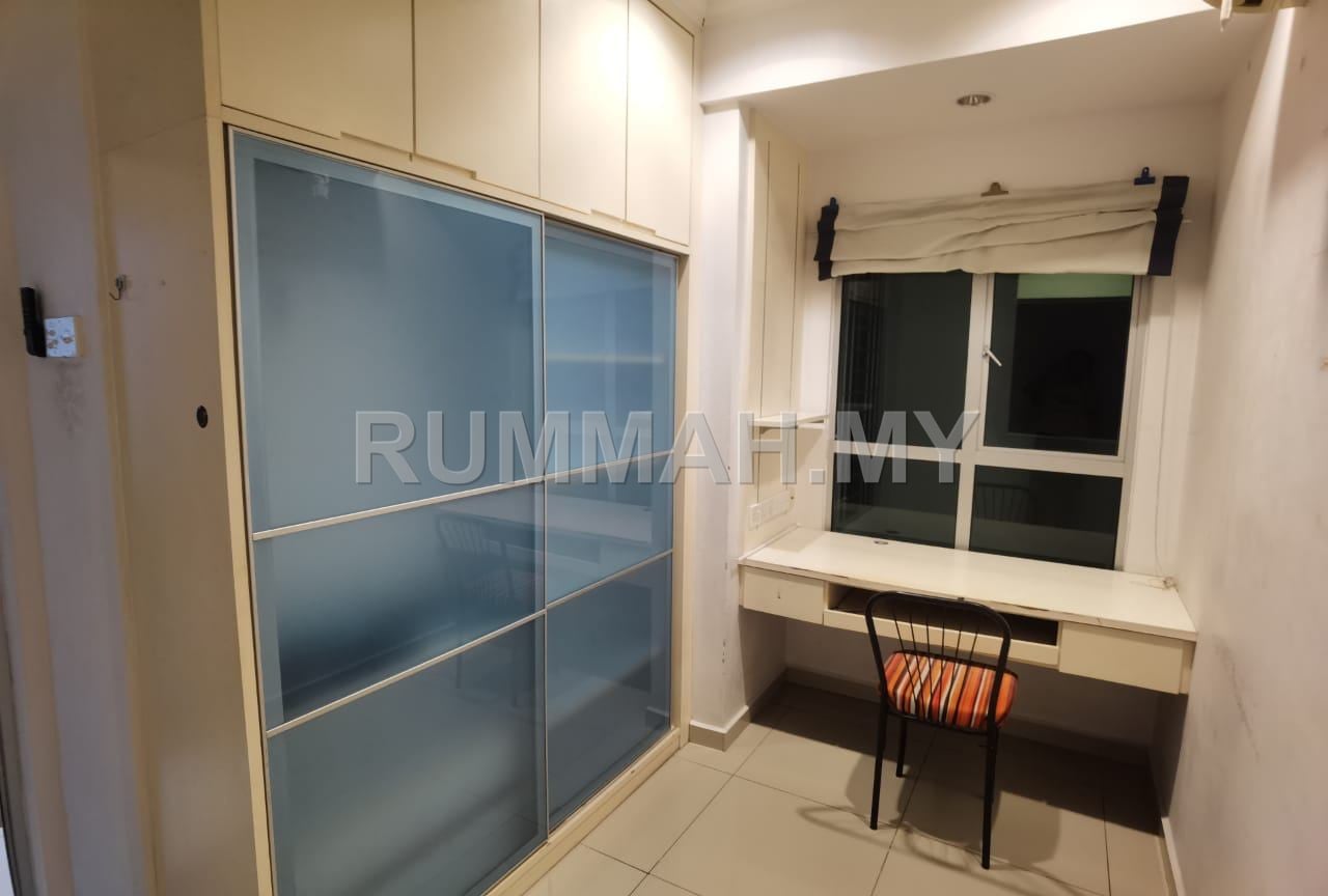 condo in Gelugor, Penang — photo 5