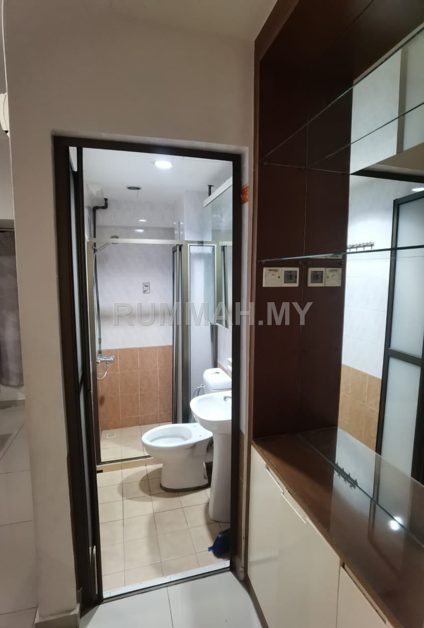 condo in Gelugor, Penang — photo 2