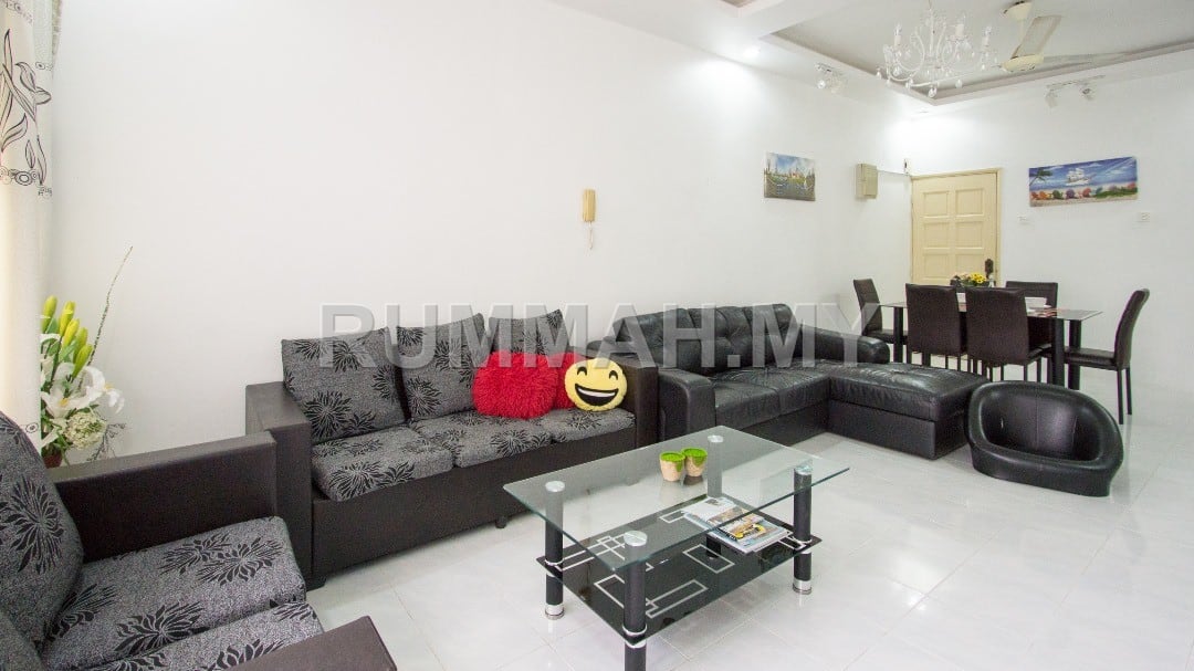 condo in Batu Ferringhi, Penang — photo 3
