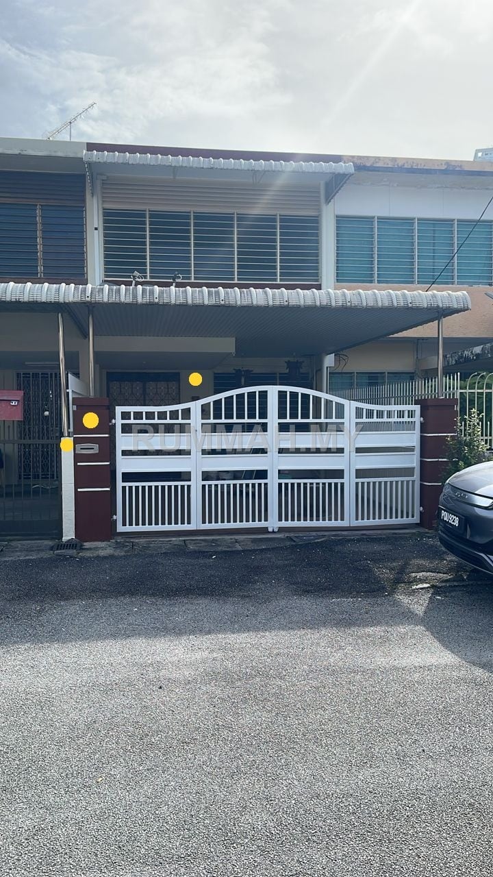 house in George Town, Penang — photo 2